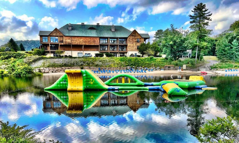 Places to Stay in the Poconos as the Best Recommendations of Family-Friendly Options