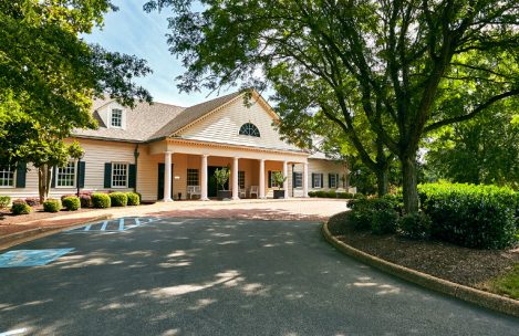 Ford’s Colony Country Club as the Best Golf Course and a Next-Level Dining Place in NC